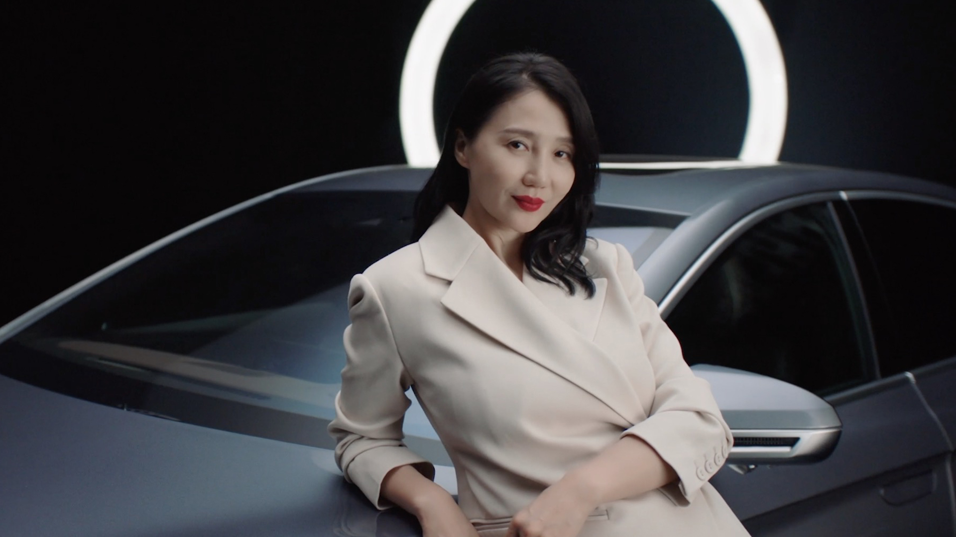 阿朵 | yp电子木兰荟首位女性挚友，新民族音乐人